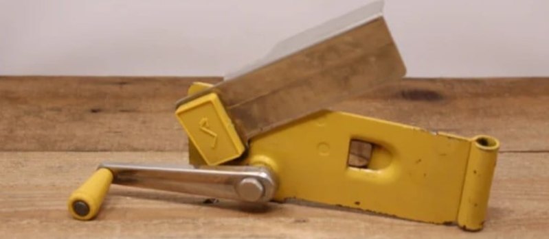 Are You Able To Pass This Vintage Items Quiz? Most Can’t!